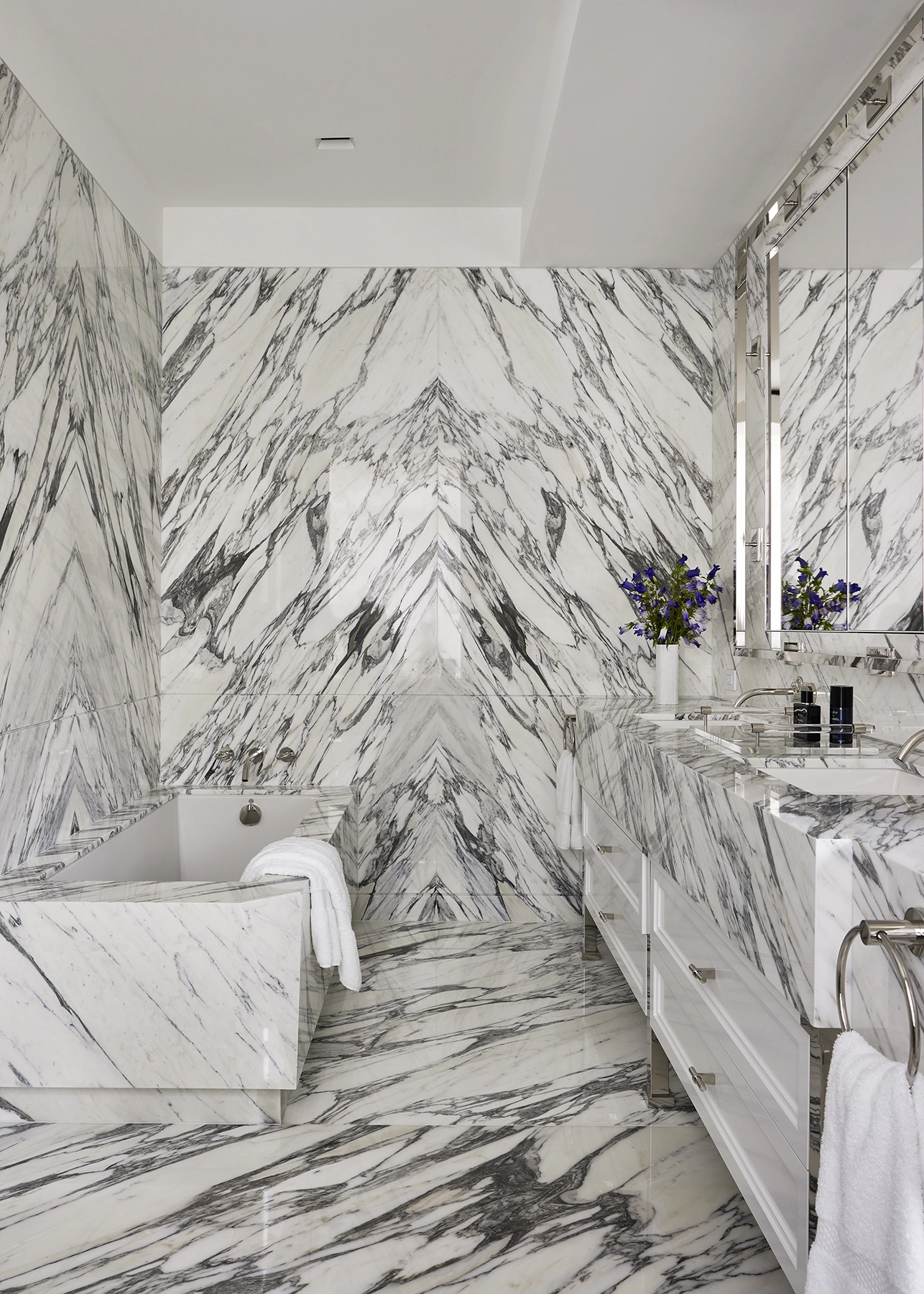 Fifth Avenue Residence