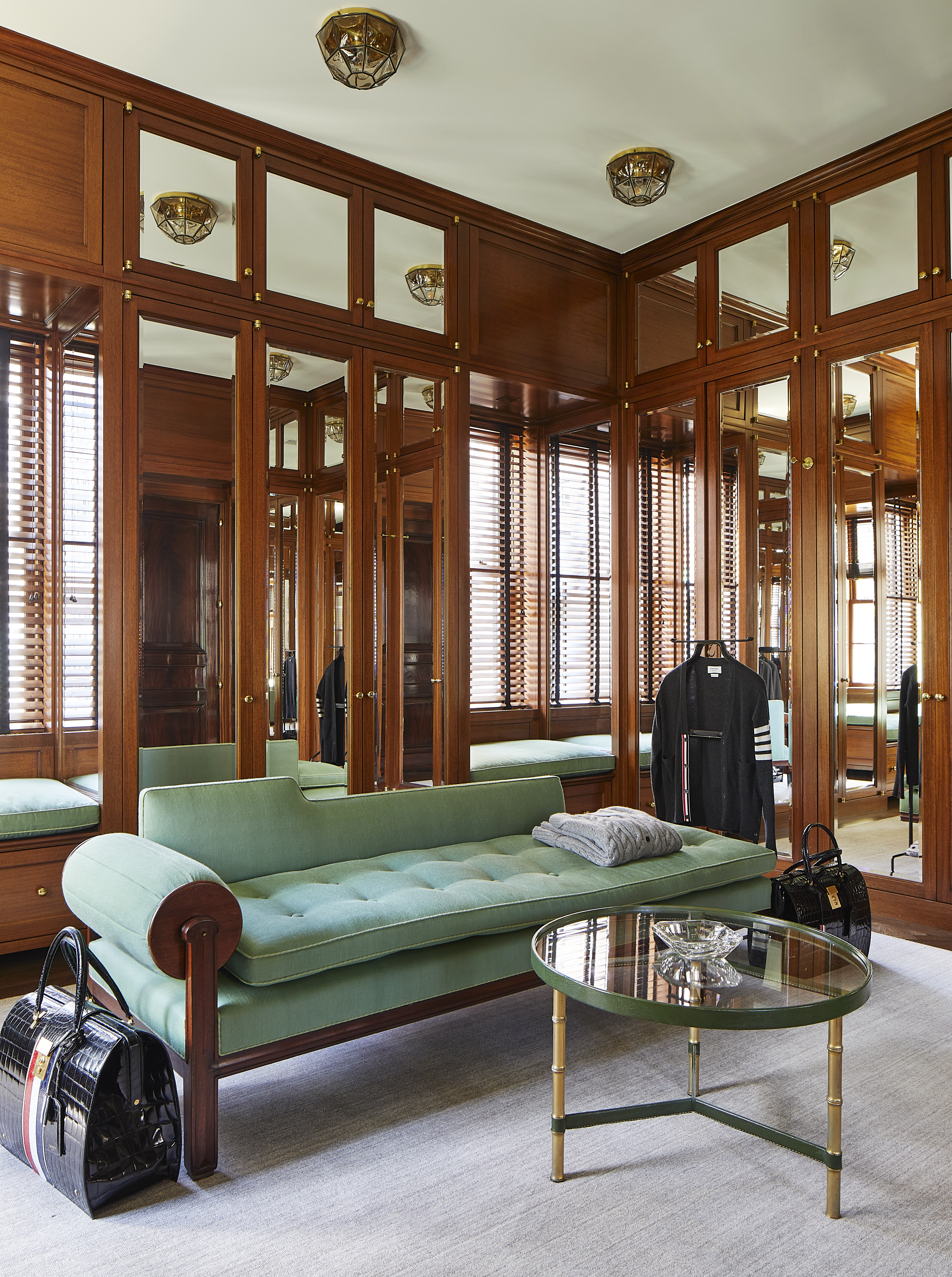 A Sutton Place Home Image